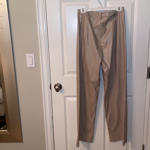 Never worn leather pants! - Picture 2 of 2